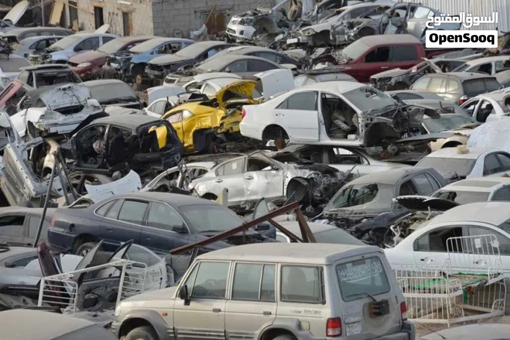 نشتري جميع انواع السيارات نقداً ونقل علينا We buy all types of cars at the  best prices and pay cash