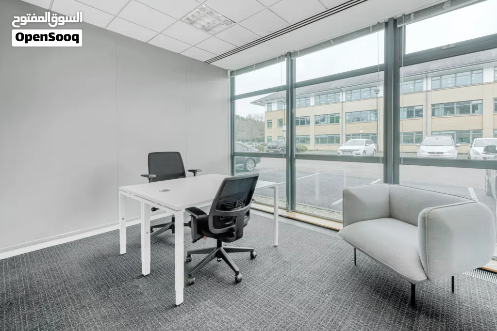Private office space for 2 persons in DUQM, Squadra