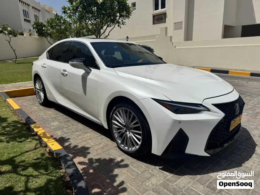 2025, Lexus, IS, IS 300