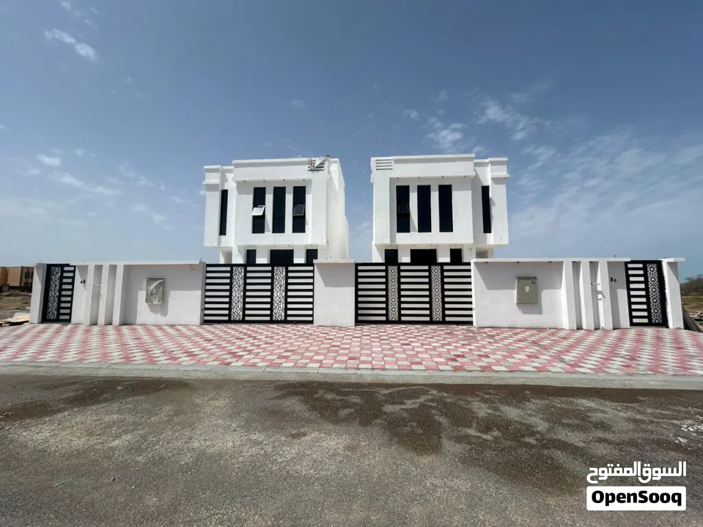 273 m2 4 Bedrooms Townhouse for Sale in Al Batinah Barka