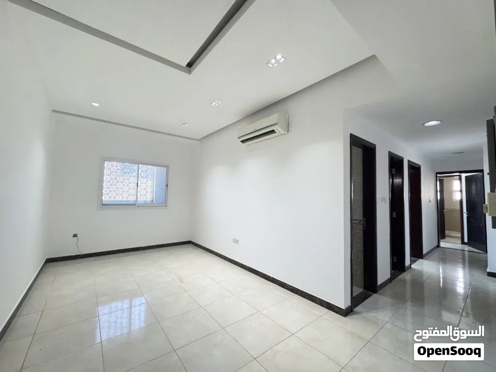 400 m2 2 Bedrooms Apartments for Rent in Muscat Bosher