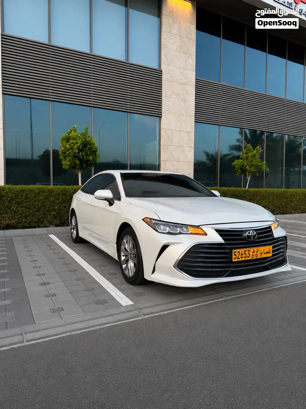 2021 Toyota Avalon XLE