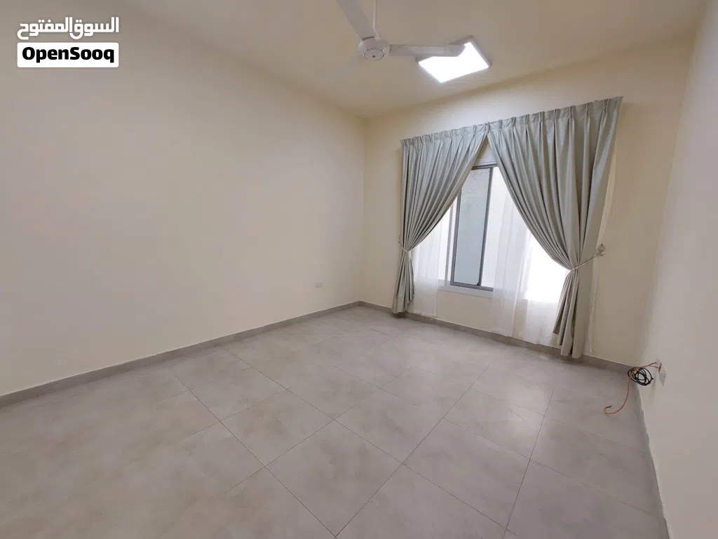 110 m2 1 Bedroom Apartments for Rent in Muscat Al Khoud