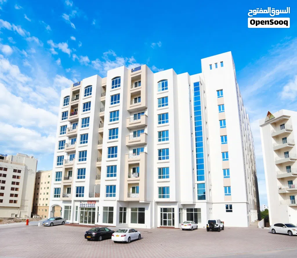 1bedroom apartments for families in Al khuwair behind grand Mall