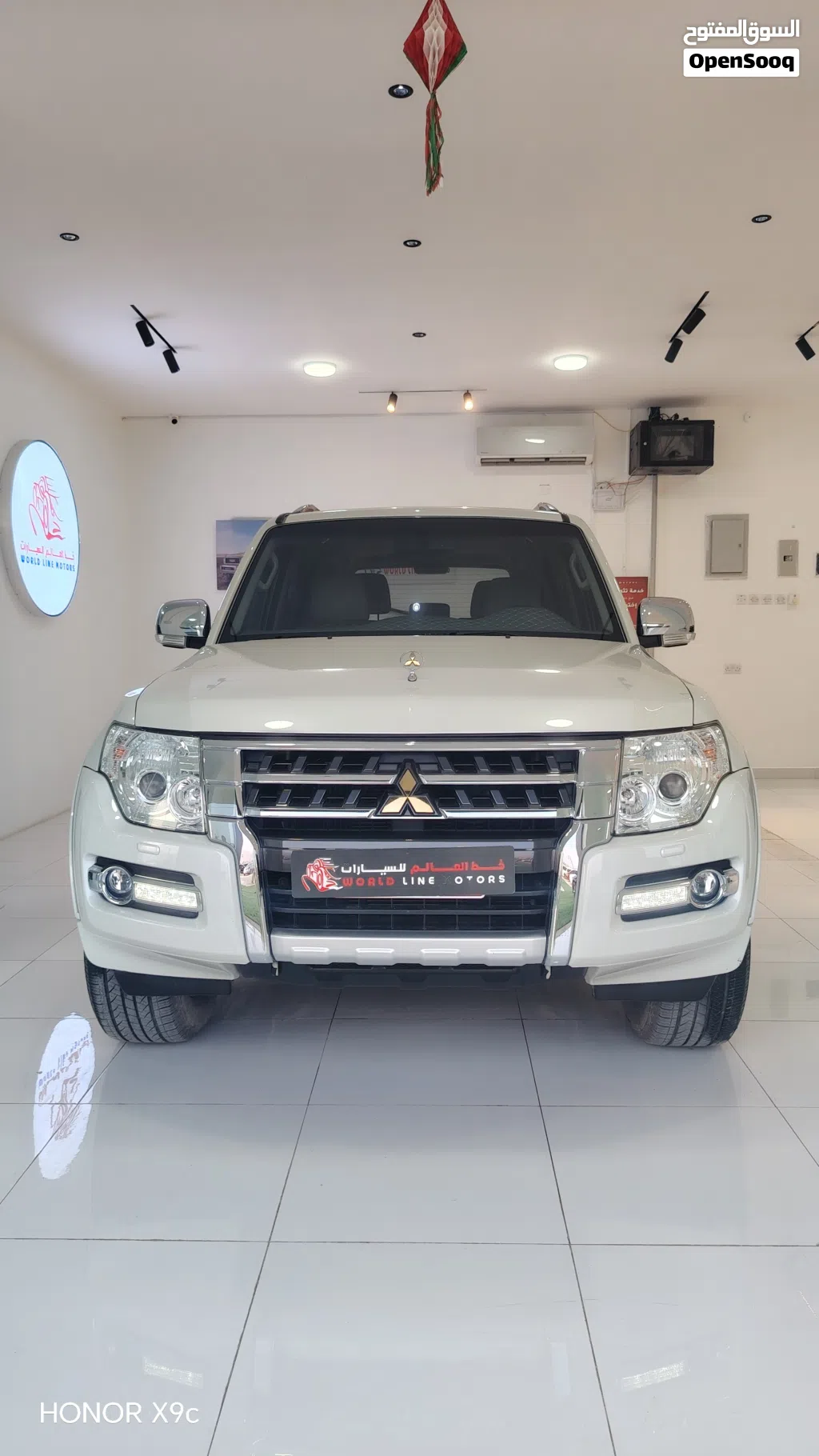 2019 Mitsubishi Pajero GLS Top
