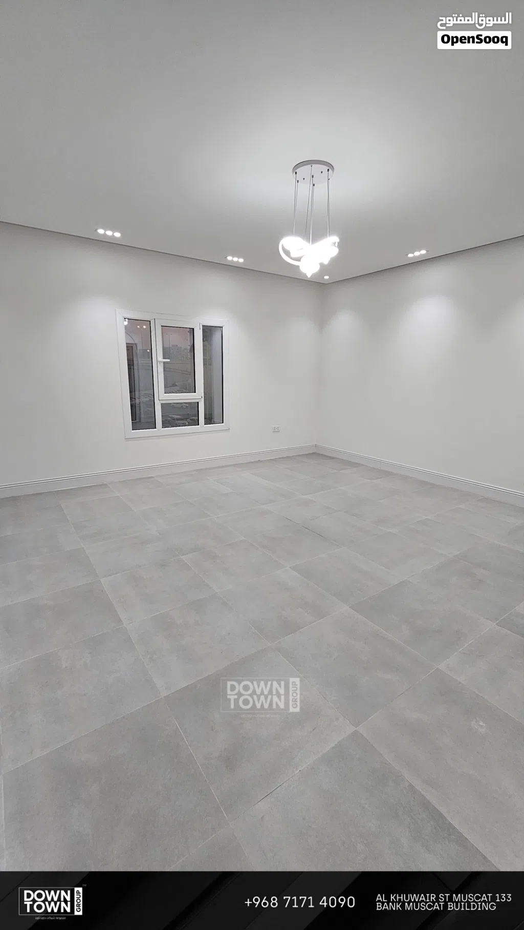 90 m2 2 Bedrooms Apartments for Rent in Muscat Al Khuwair