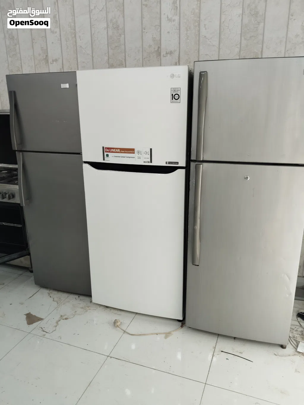 Toshiba refrigerator fridge is very good condition and good working