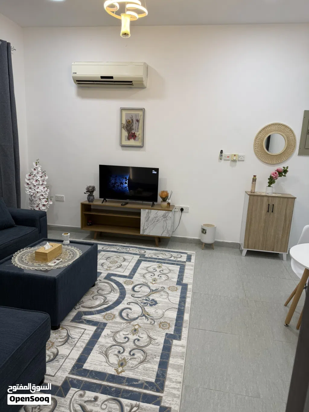 100 m2 1 Bedroom Apartments for Rent in Muscat Qurm