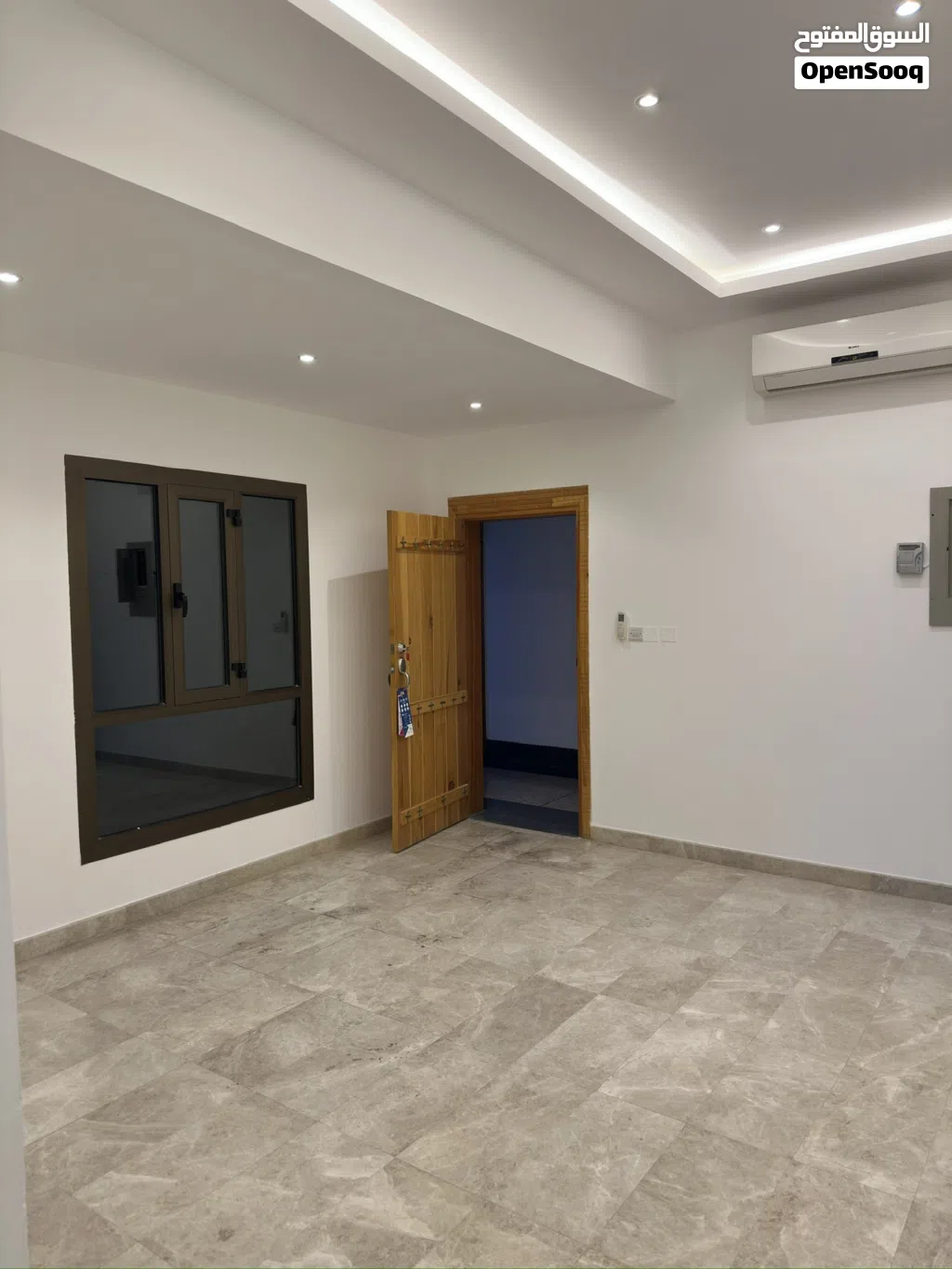 [Imported listing] 102 m2 3 Bedrooms Apartments for Rent in Muscat Qurm Price: 330 OMR Category: Property For Rent / Apa...