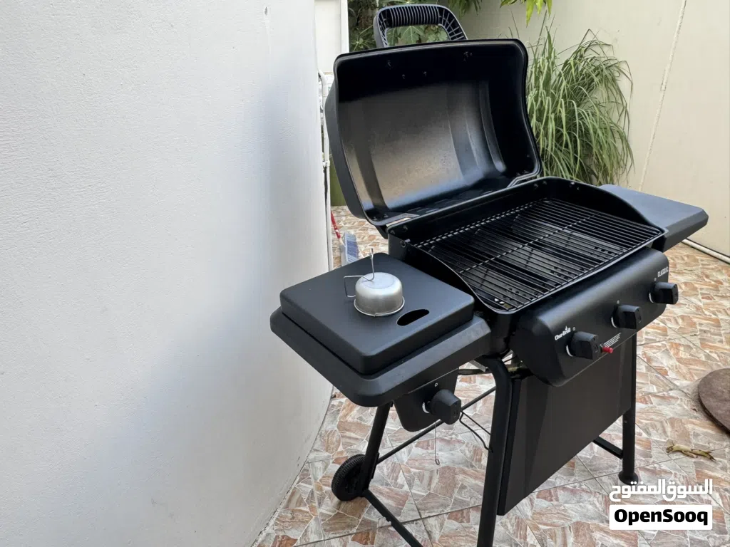 شواية غاز char-broil ثلاث عيون