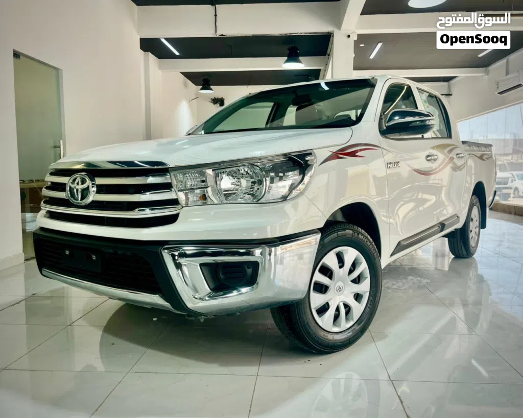 2025 Toyota Hilux GL