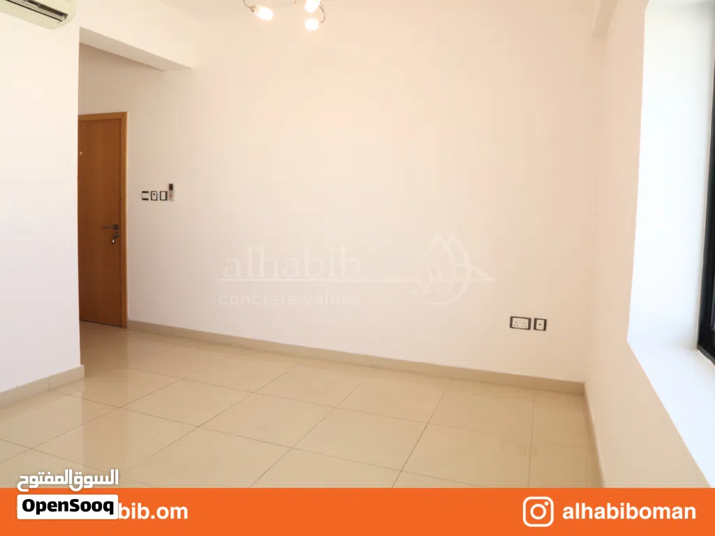 Apartment for Rent with 3 BR and Maid Room at Al Khuwair (Stella) شقة إيجار 3 غرف في الخوير