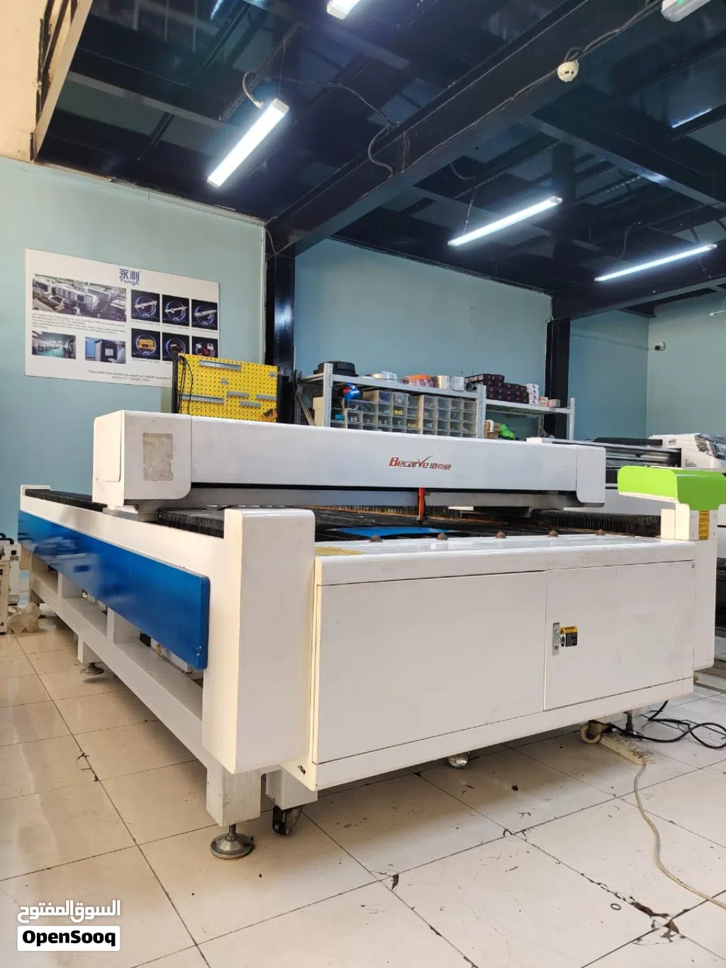 Co2 Laser cutting machine 160W With new tube warranty Valid