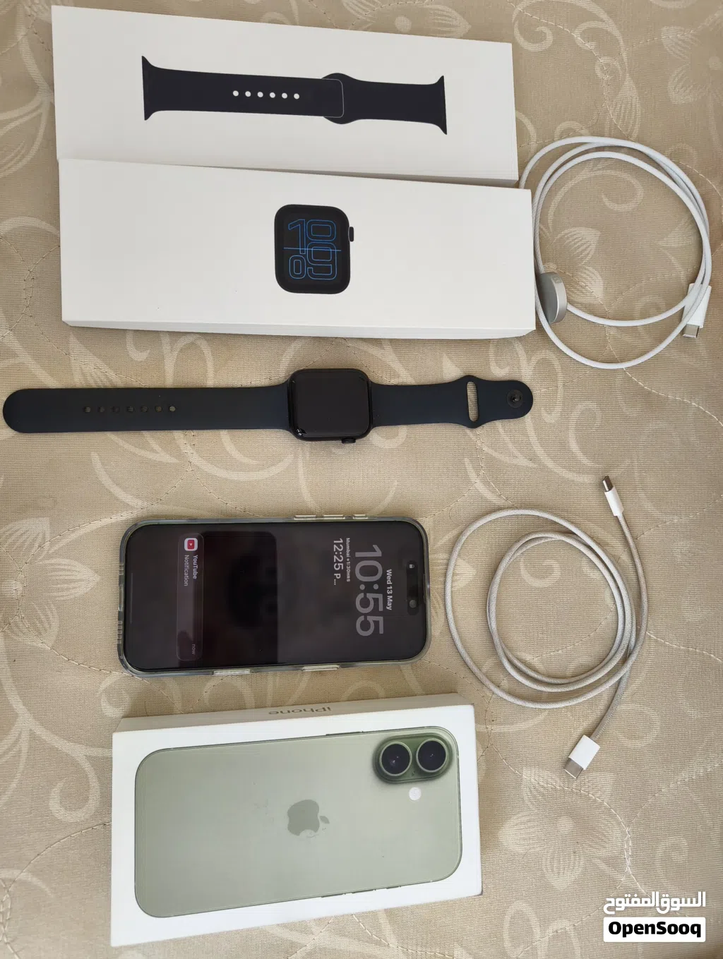 iPhone 17 256GB and Apple Watch series SE 3