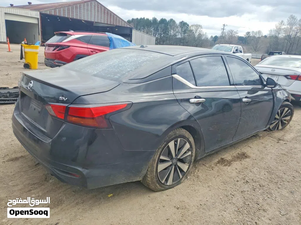 2020 Nissan Altima SV