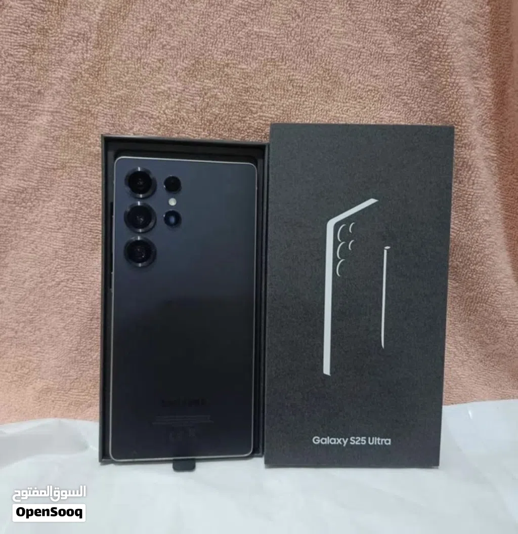 Samsung Galaxy S25 Ultra 256 GB in Dhofar