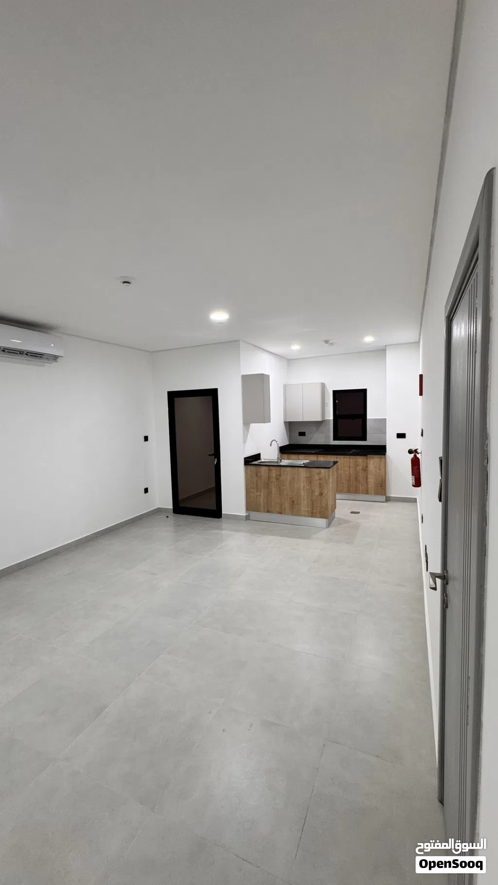 100 m2 2 Bedrooms Apartments for Rent in Muscat Azaiba