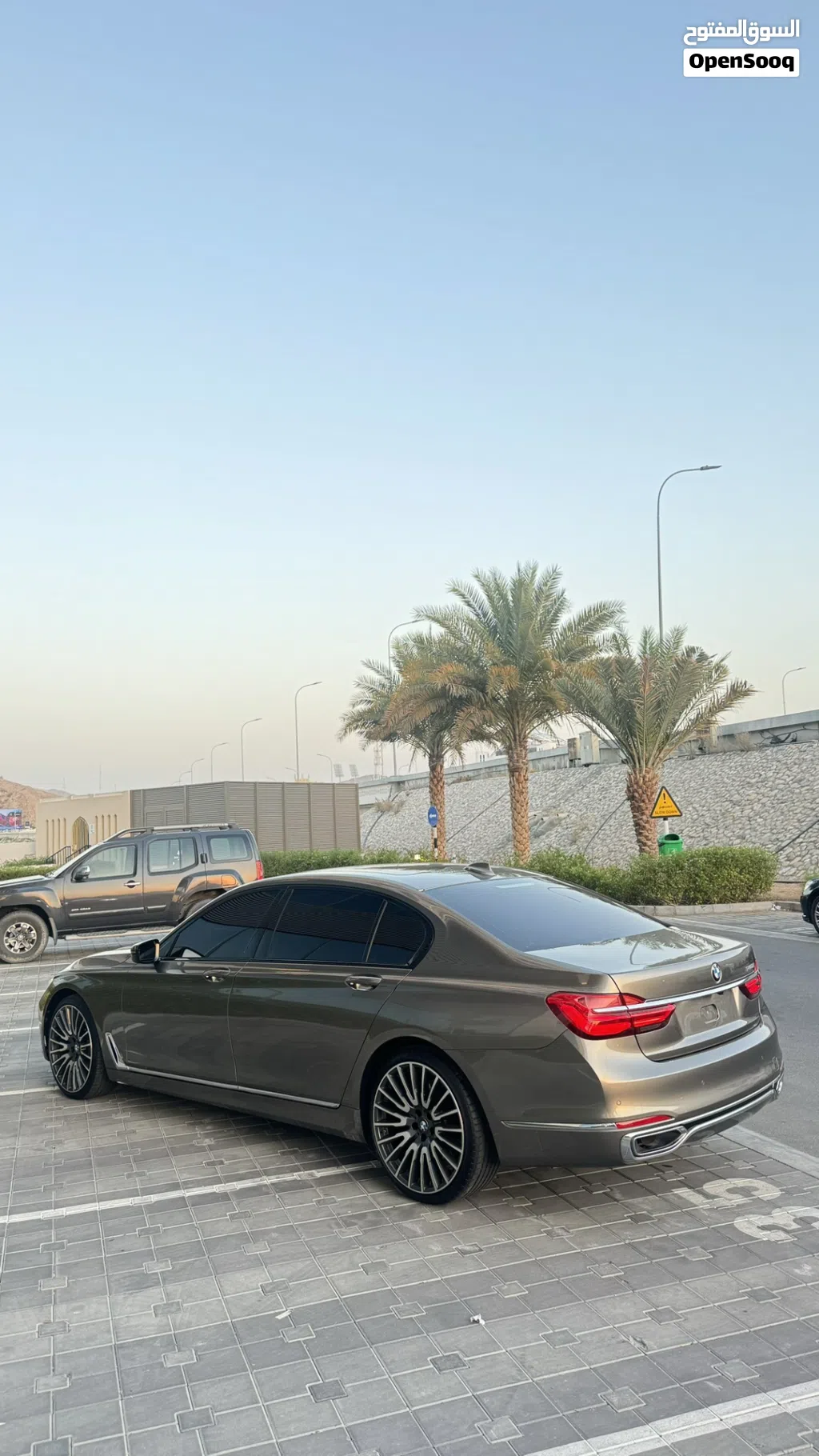 2018 BMW 7 Series 740i Sedan