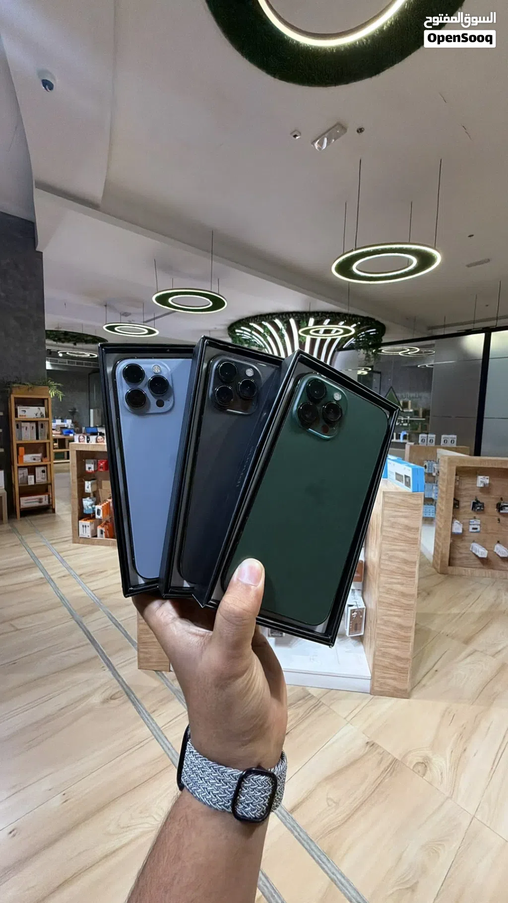Iphone 13 pro max - 256gb - battery 90+  بحاله الوكالة-  بسعر اقل من السوق